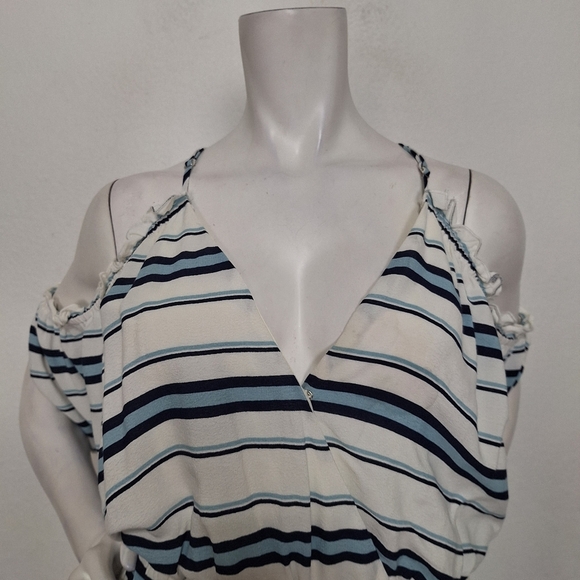 Lovers + Friends Blue White Malia Ruffle Coastal Cold Shoulder Romper Size M - Picture 3 of 14